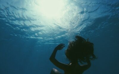 „Többre vágyom, de nem tudom, mire” – Egy belső utazás az önismeret felé